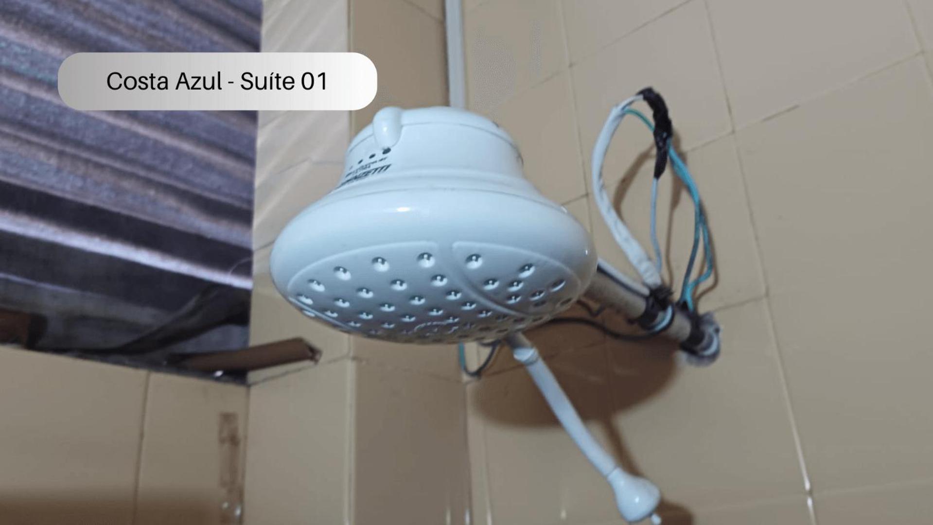 Apartamento - Costa Azul Iate Clube - Aluguel Economico